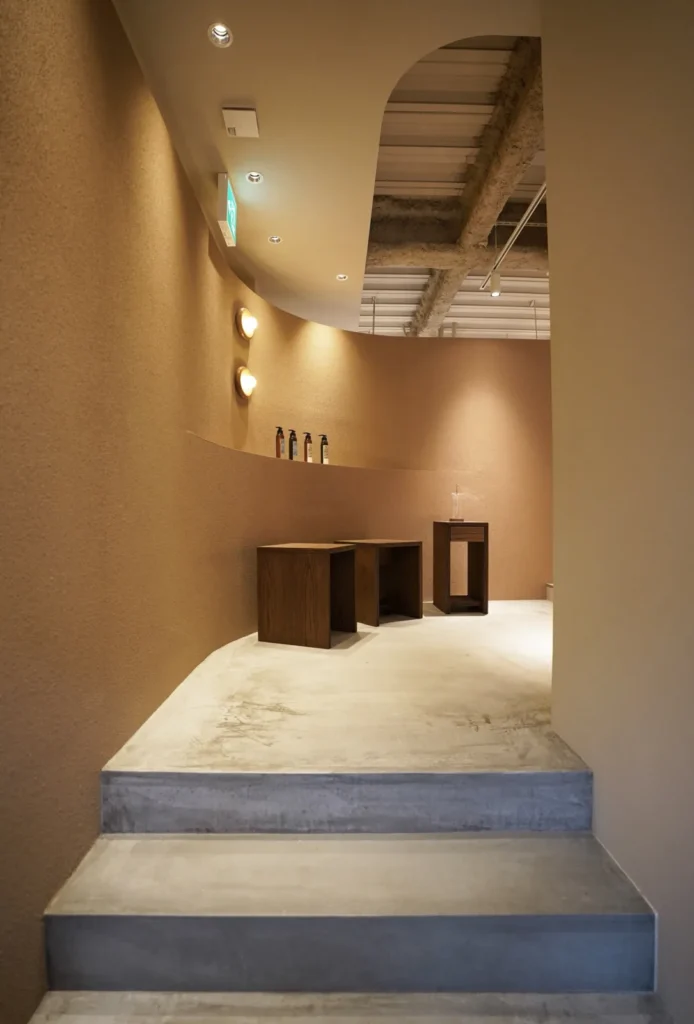 髪のうねり・パサつきを髪質改善｜神戸・岡本のmonet岡本院